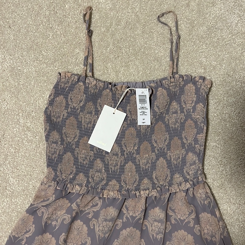 Aritzia, Wilfred dress. Tempest Sleeveless. Size S. Light purple with pattern.